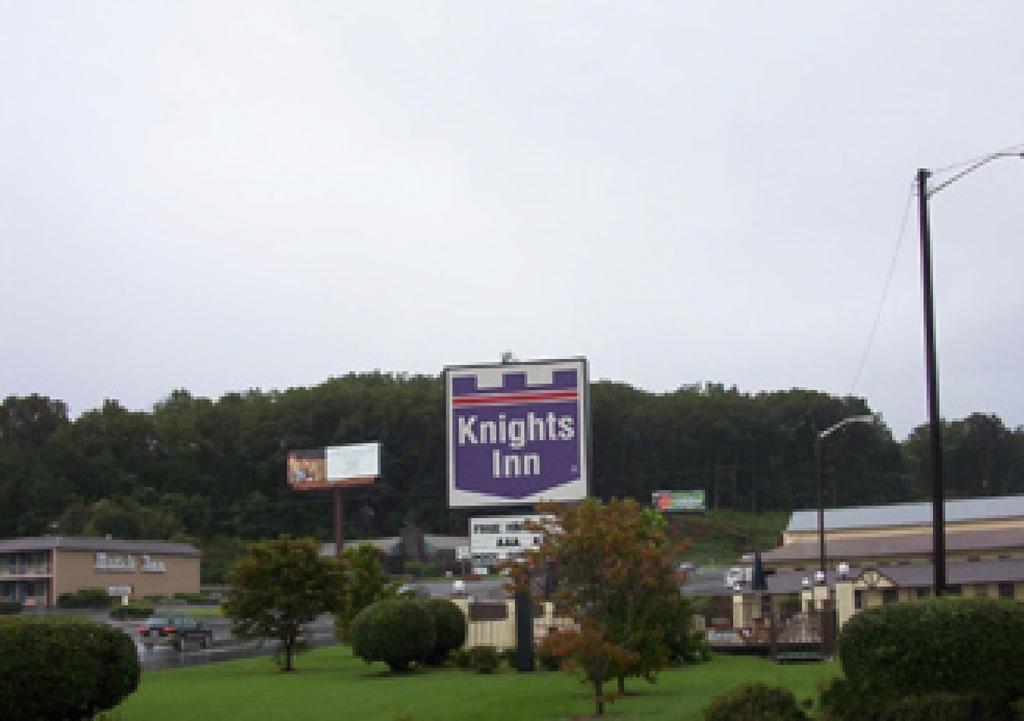 Knights Inn Collinsville Eksteriør billede
